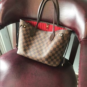 Louis Vuitton Paris authentic purse